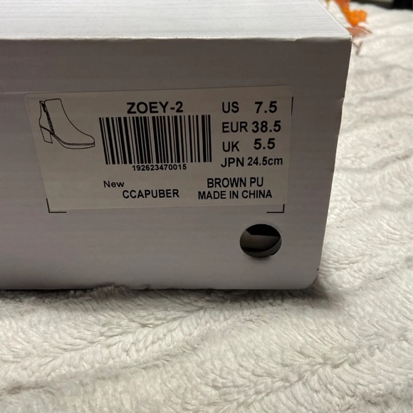 Brown knee high boots size 7.5 - Picture 3 of 7